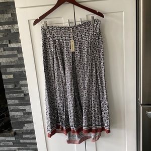 🆕 MAX STUDIO floral midi skirt